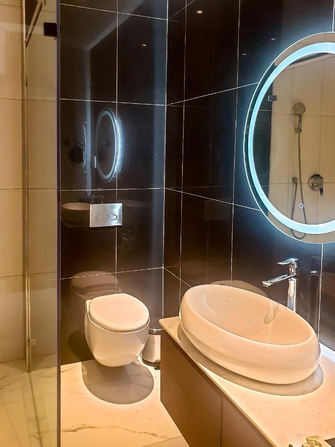 The Yacht Hotel Sea Front Lekki Phase 1 لاغوس المظهر الخارجي الصورة